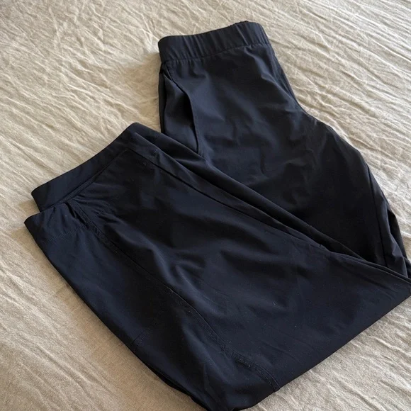 Ruti on the loose work pant - Picture 6 of 6